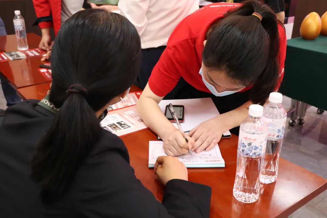 集成十大品牌帥豐電器聯(lián)合建設(shè)銀行開(kāi)展建行家裝節(jié)活動(dòng)