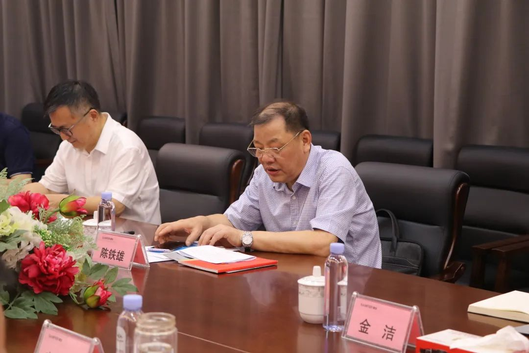 省政協(xié)領(lǐng)導(dǎo)蒞臨帥豐電器，高度肯定帥豐集成灶高質(zhì)量發(fā)展