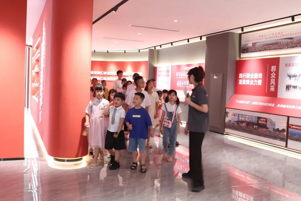 帥豐集成灶組織小美食家DIY趣游記活動(dòng)，在勞動(dòng)中尋找快樂(lè)