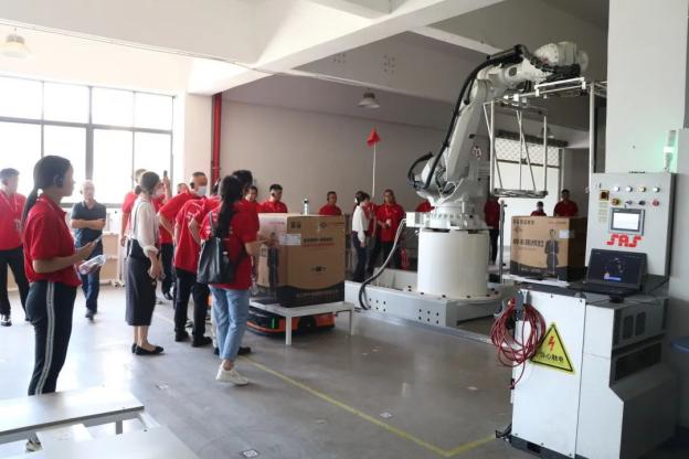 集成灶品牌帥豐電器“登頂計劃”加盟合作峰會圓滿成功！