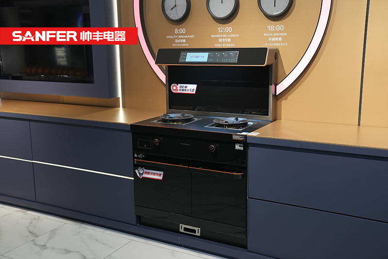 老廚房改造被集成灶圈粉了,集成灶品牌帥豐真是絕絕子