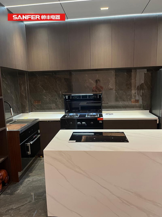 開(kāi)放式廚房裝修難？集成灶這次可幫了大忙！