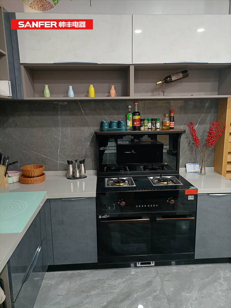 廚房裝修，選集成灶更加劃算？別不信！