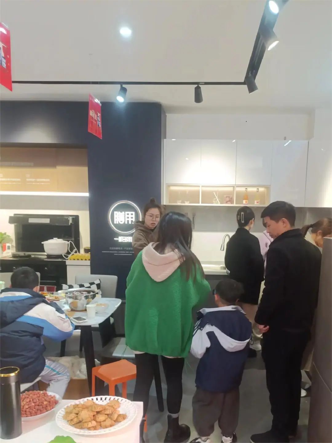 集成灶品牌帥豐為加盟商持續(xù)賦能，贏戰(zhàn)終端市場(chǎng)！