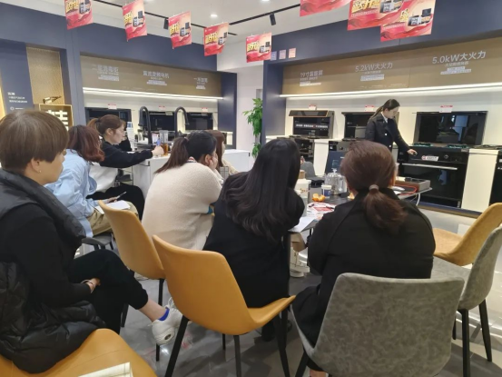 帥豐為集成灶加盟商持續(xù)賦能，助力渠道高速增長！