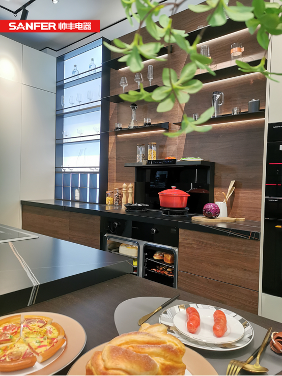 一加一大于二，集成灶+集成灶水槽重新定義廚房空間