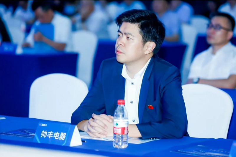 帥豐電器成功入選“首批集成智能廚房產(chǎn)業(yè)試點(diǎn)企業(yè)” 帥豐電器成功入選“首批集成智能廚房產(chǎn)業(yè)試點(diǎn)企業(yè)”