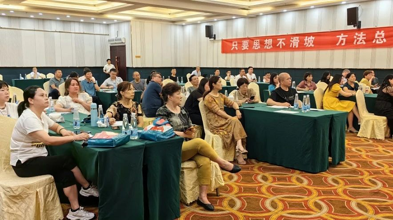 攜手并進(jìn)，強(qiáng)勢為上，2023年帥豐集成灶江西省區(qū)半年度會議暨新品培訓(xùn)會成功落幕      