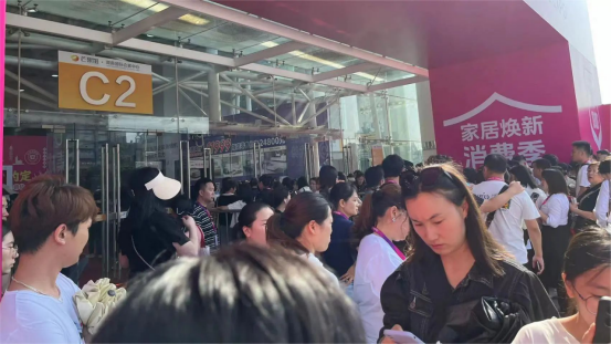 全面布局 贏戰(zhàn)618｜帥豐集成灶亮相多地家博會現(xiàn)場，人氣爆棚！