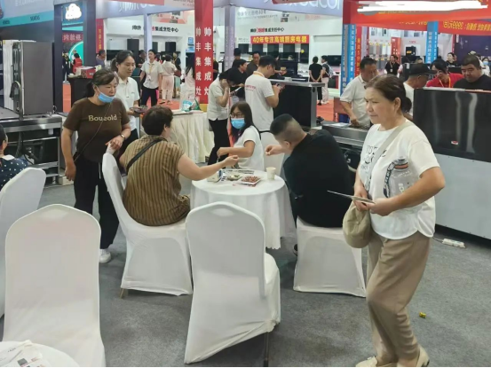 多維出擊 贏戰(zhàn)市場｜帥豐電器攜新品時(shí)空S7亮相家博會(huì)，火爆出圈！