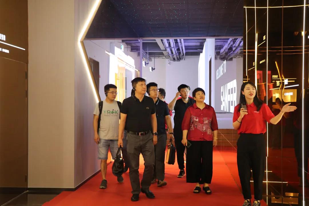 聚力賦能 領(lǐng)跑共贏 | 考察團走訪帥豐電器，抒寫嵊州廚電新篇章！