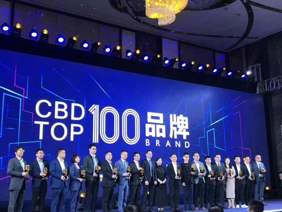 又一榮譽(yù)加冕，帥豐喜提CBD TOP100品牌獎(jiǎng)項(xiàng)！