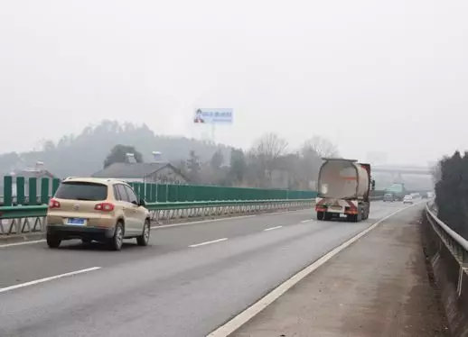 湖北新畫面全面上刊，近300塊廣告牌陸續(xù)閃耀全國(guó)！