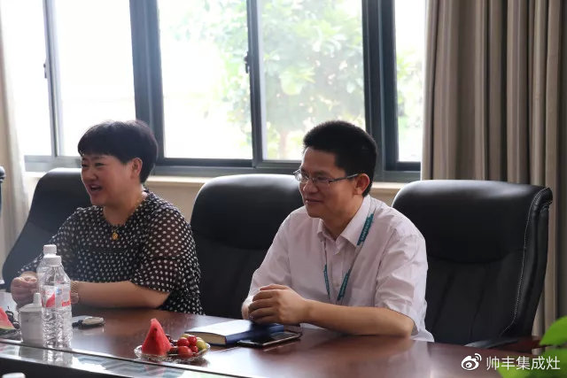 中國(guó)集成灶考察團(tuán)蒞臨帥豐，專業(yè)品質(zhì)贏盛贊