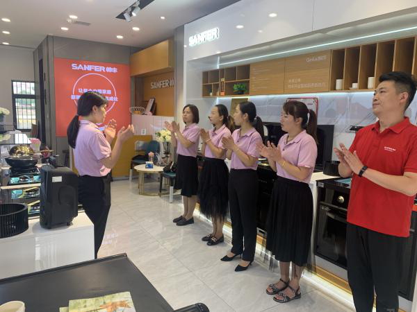 帥豐集成灶全國(guó)標(biāo)桿門(mén)店贛州店銷(xiāo)售秘笈大揭秘