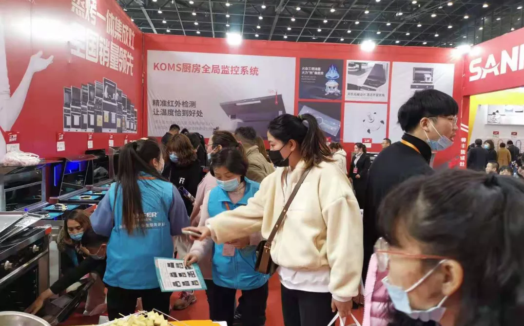 帥豐集成灶鄭州華夏家博會(huì)簽單107臺(tái)，蒸烤一體集成灶驚艷全場(chǎng)！