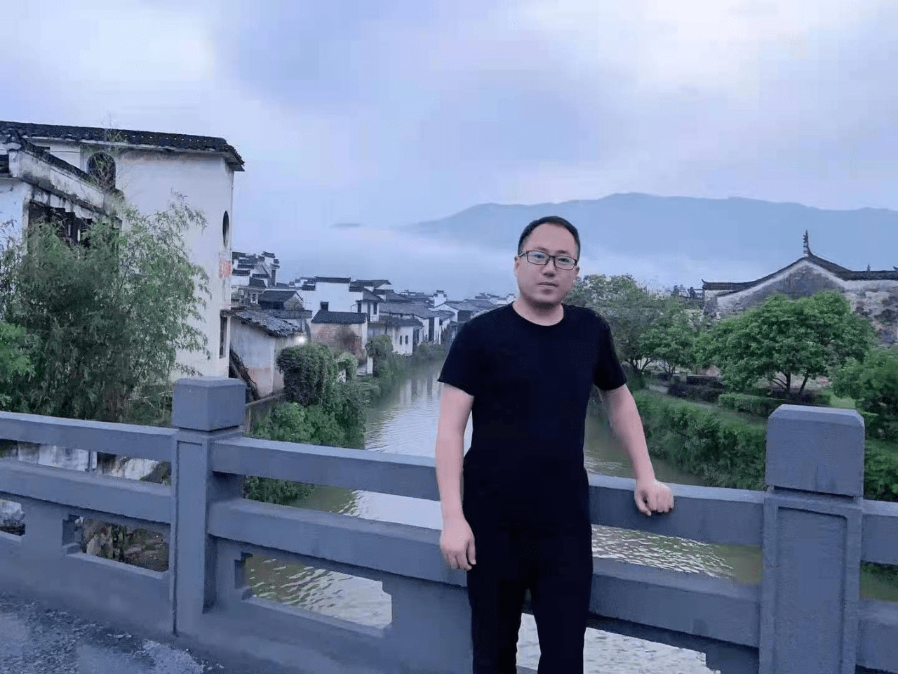 聽(tīng)?zhēng)涁S集成灶大商易輝談如何升級(jí)門店服務(wù)實(shí)現(xiàn)客戶增長(zhǎng)？