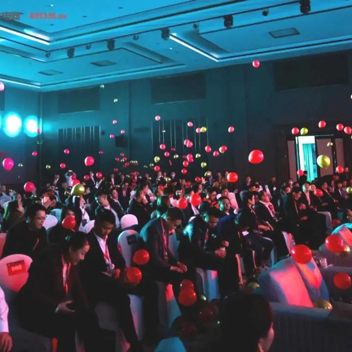 大國(guó)品牌騰飛時(shí)│帥豐上市一周年慶典暨天貓新品發(fā)布會(huì)