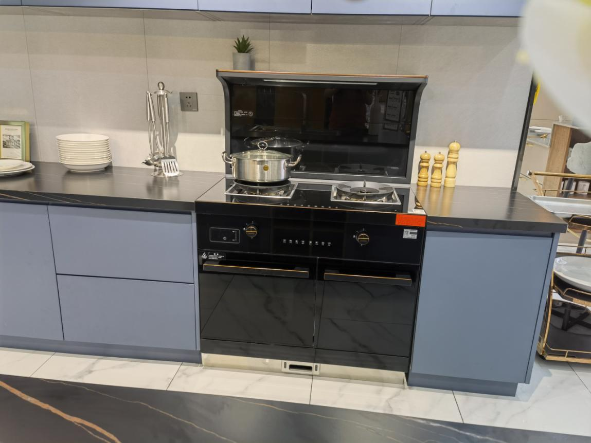 集成灶好還是有油煙機好？集成灶如何挑選？