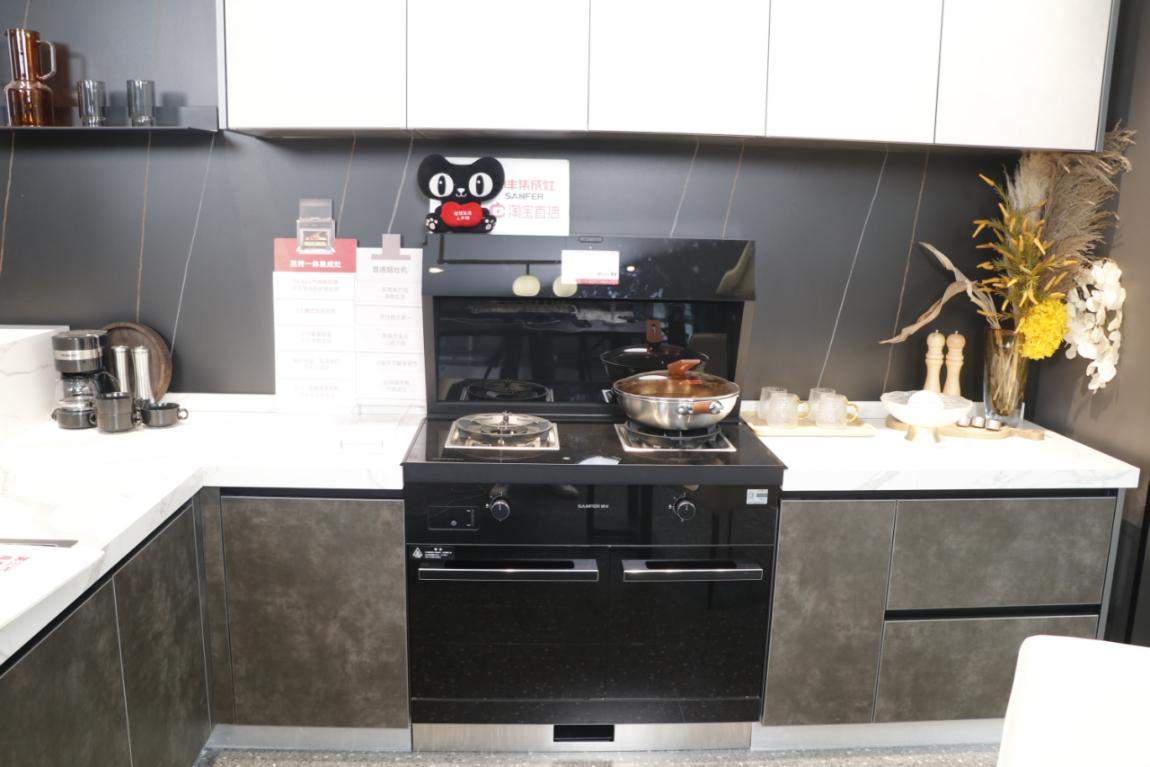 集成灶好還是有油煙機好？集成灶如何挑選？