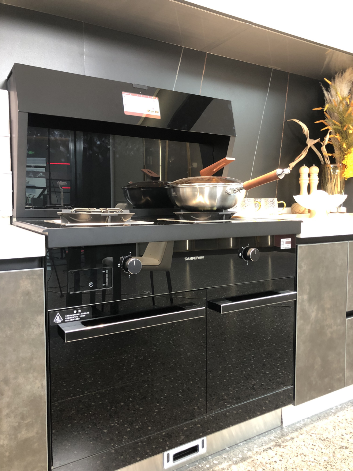 有哪些年輕人喜歡用，市面上比較熱銷的家電？