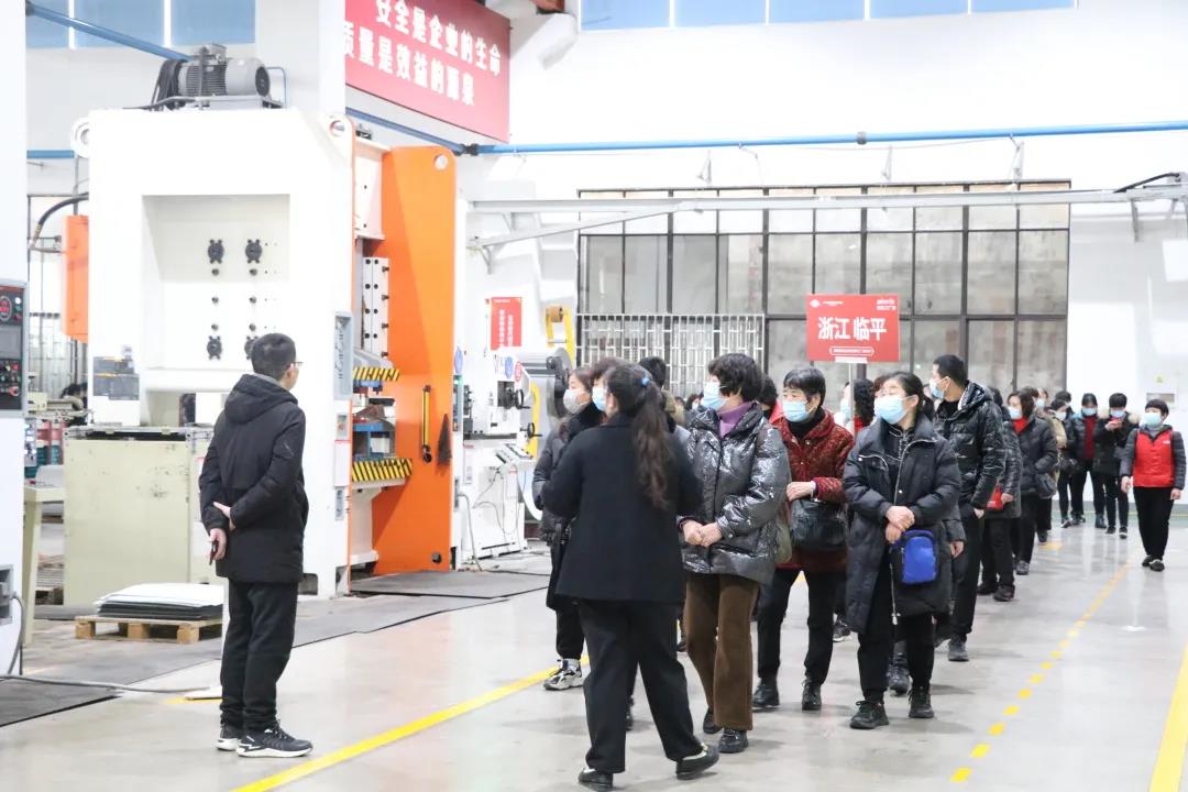 虎年開門紅|帥豐集成灶廠購會(huì)臨平專場，掀起搶購熱潮！